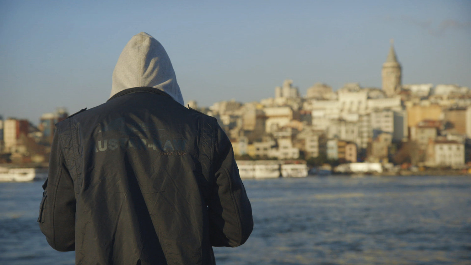 010816_a01_aa0013_v01_50prcnt